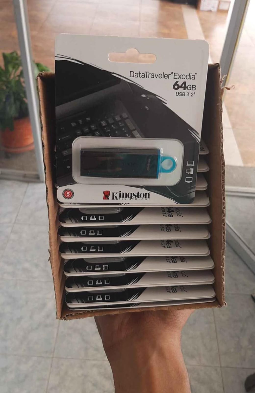 MEMORIA USB KINGSTON 64GB